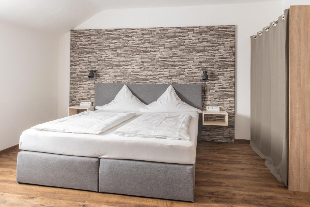 Hotel Landgasthaus Sockenbacher Hof Strumpfelbrunn Ngoại thất bức ảnh
